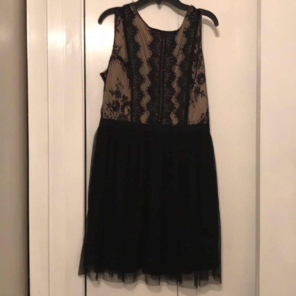 SOLD✨
